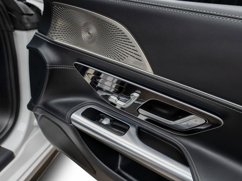 Used 2023 Mercedes-Benz SL 55 AMG AMG SL 55 image 65