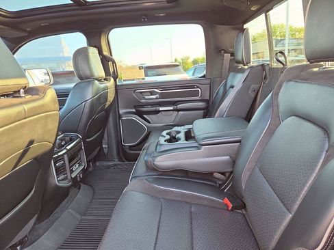 Used 2020 RAM 1500 Laramie AWD/4WD image 25