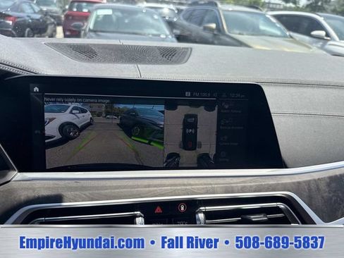 Used 2022 BMW X7 xDrive40i w/ Executive Package AWD/4WD image 24