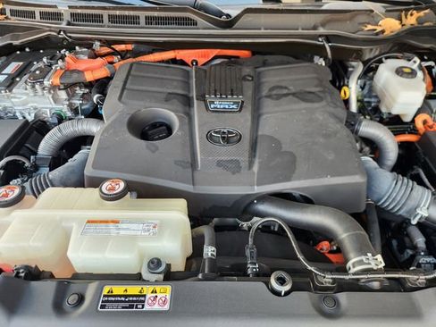 Used 2023 Toyota Tundra 1794 Edition image 30