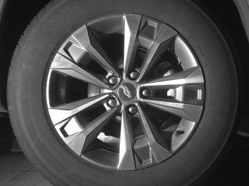 Used 2025 Chevrolet Equinox LT FWD image 15