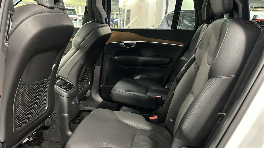 Certified 2024 Volvo XC90 T8 Plus w/ Protection Package AWD/4WD image 22