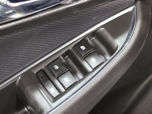Used 2018 Chevrolet Cruze LT FWD image 7