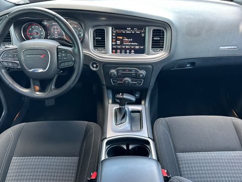 Used 2023 Dodge Charger SXT RWD image 3