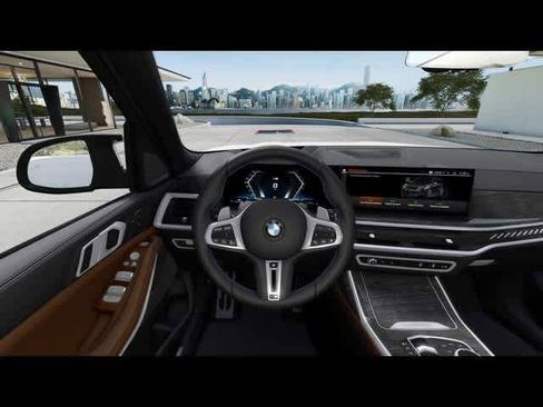 New 2025 BMW X7 M60i w/ Climate Comfort Package image 20