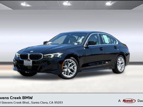 Used 2025 BMW 330i Sedan w/ Premium Package RWD image 1