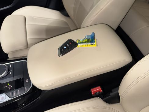 Used 2024 BMW X3 sDrive30i w/ Premium Package RWD image 29