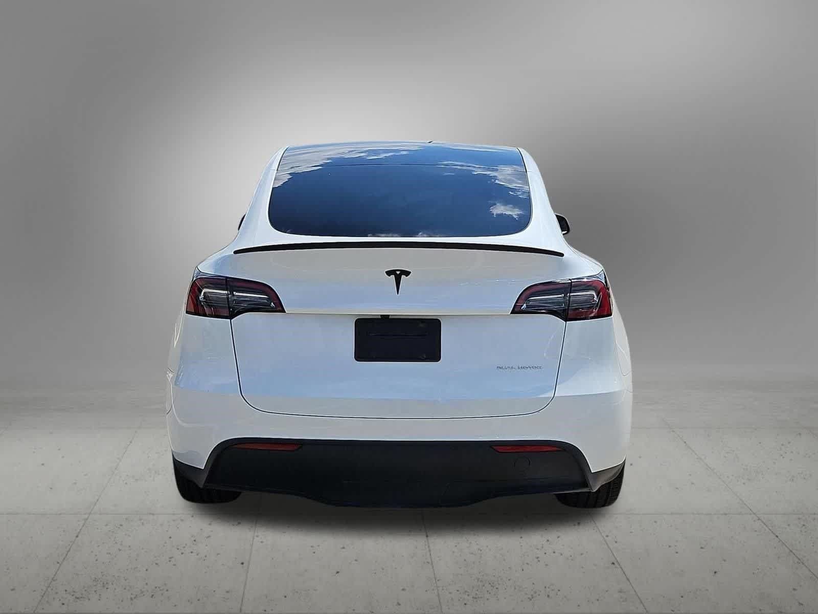 Used 2023 Tesla Model Y Long Range AWD/4WD image 5