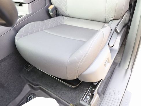 New 2026 Toyota Tacoma SR5 image 15