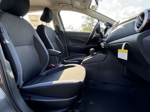 Certified 2025 Nissan Versa SV w/ Trunk Package image 23