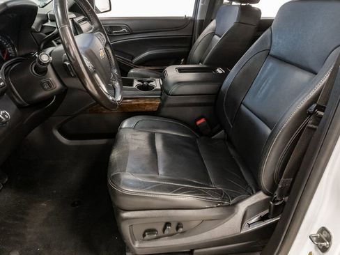 Used 2018 Chevrolet Tahoe LT image 10