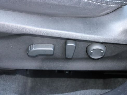 Used 2023 Subaru Forester Touring image 34