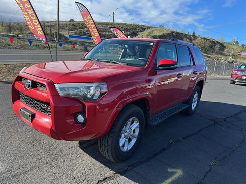 Used 2019 Toyota 4Runner SR5 Premium image 1