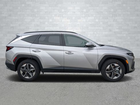 New 2025 Hyundai Tucson SEL image 4