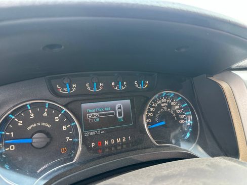 Used 2014 Ford F150 XLT w/ Equipment Group 302A Luxury AWD/4WD image 5
