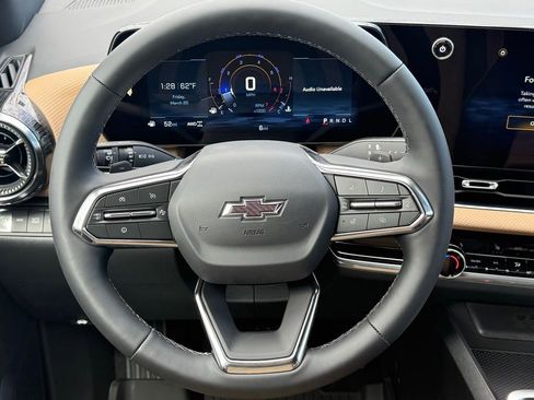 New 2026 Chevrolet Equinox ACTIV AWD/4WD image 15