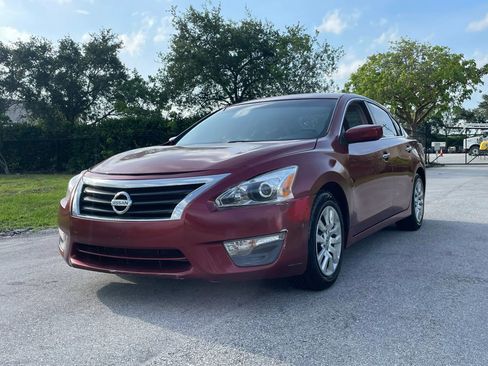 Used 2013 Nissan Altima 2.5 S FWD image 4