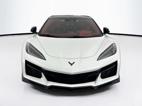 Used 2024 Chevrolet Corvette Z06 w/ Stealth Interior Trim Package RWD image 36