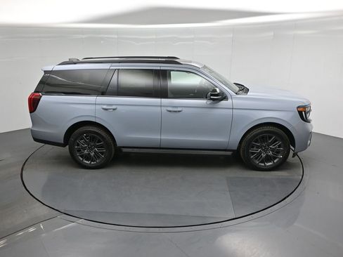 New 2026 Ford Expedition Platinum AWD/4WD image 35