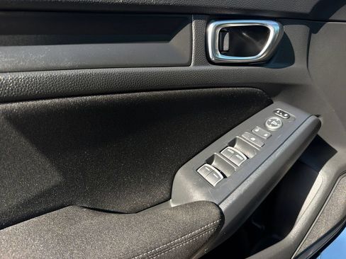 Certified 2025 Honda Civic LX image 31