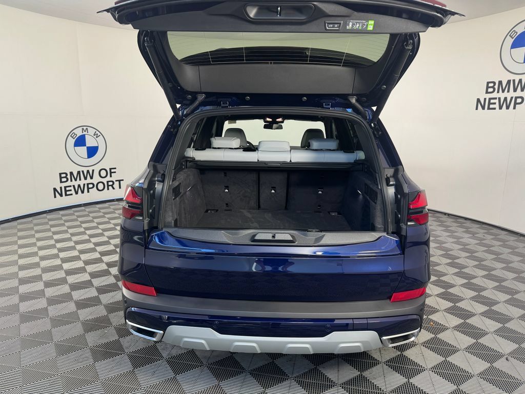 Used 2026 BMW X5 xDrive40i AWD/4WD image 19