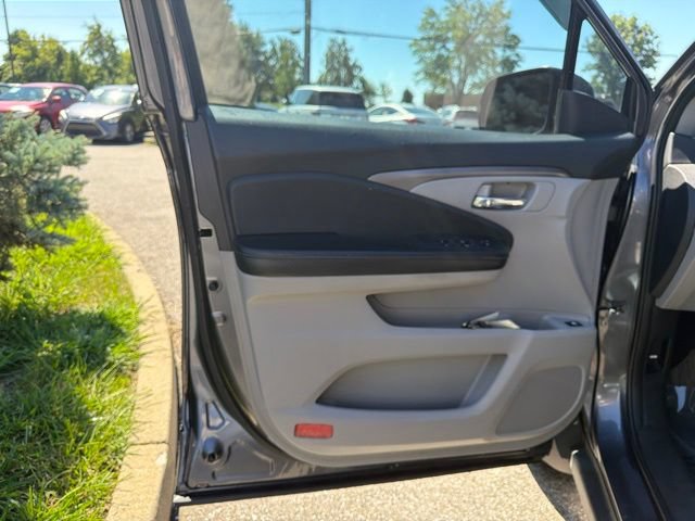 Used 2017 Honda Ridgeline RTS image 15