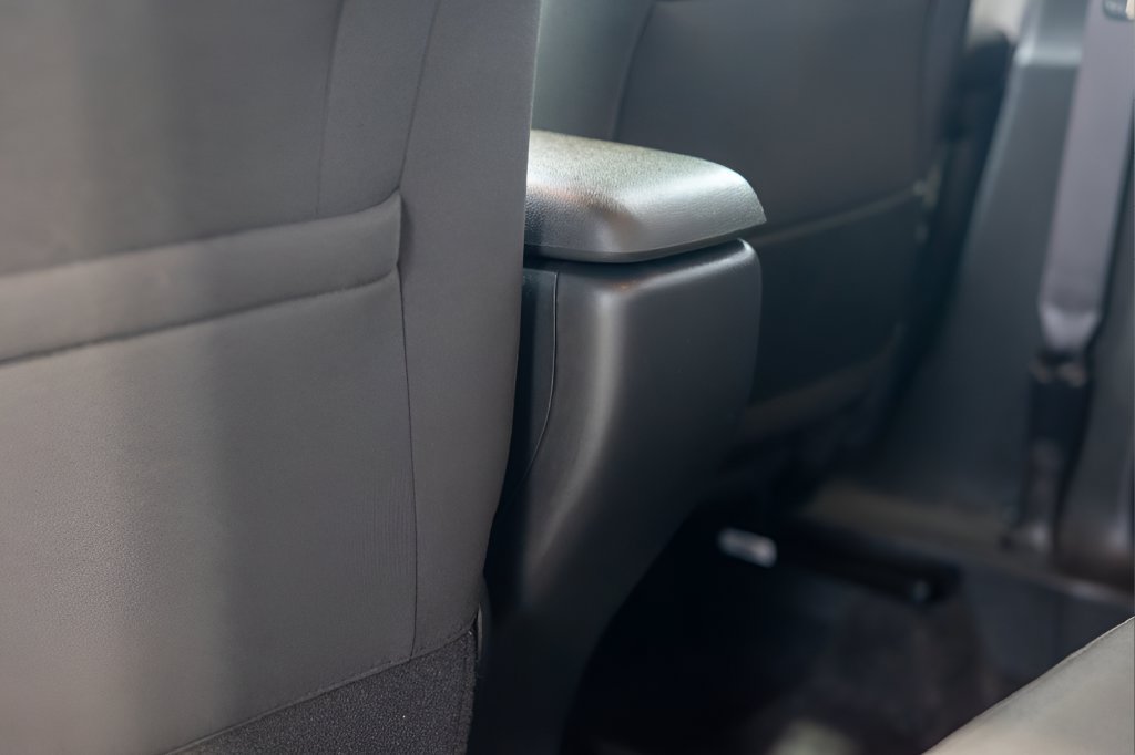 Used 2023 Chevrolet TrailBlazer LT FWD image 48