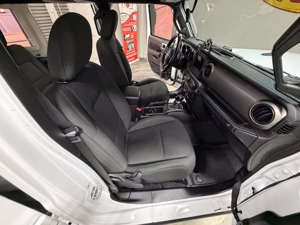 Used 2020 Jeep Wrangler Unlimited Sport AWD/4WD image 41