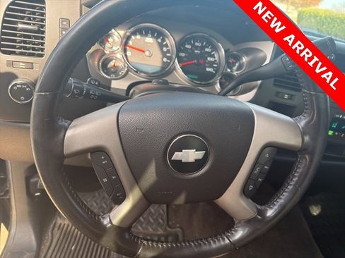 Used 2013 Chevrolet Silverado 1500 LT image 13