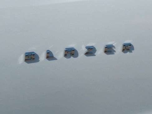 Used 2020 Chevrolet Blazer LT image 13