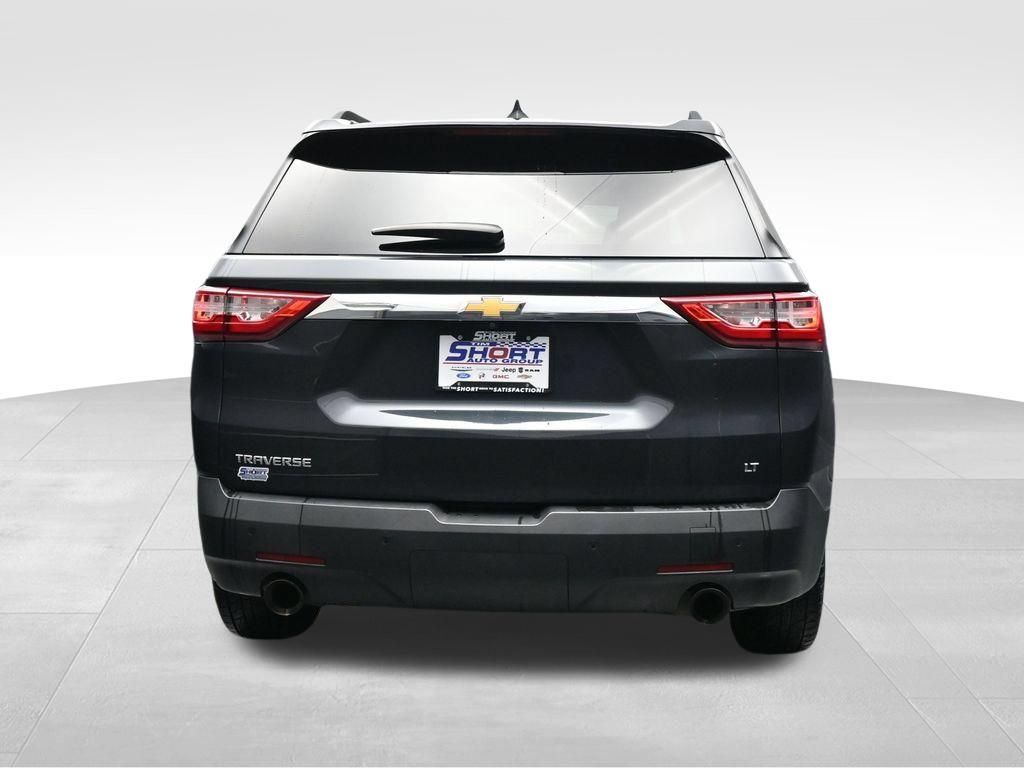 Used 2020 Chevrolet Traverse LT w/ LPO, Floor Liner Package FWD image 4