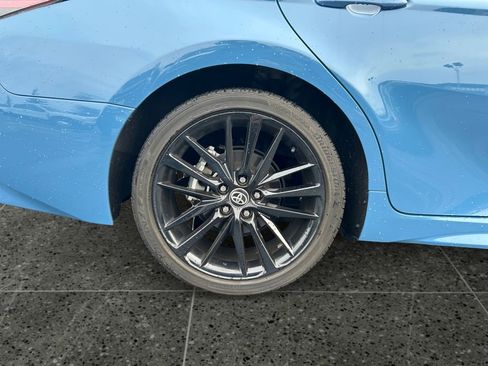 Used 2023 Toyota Camry XSE image 9