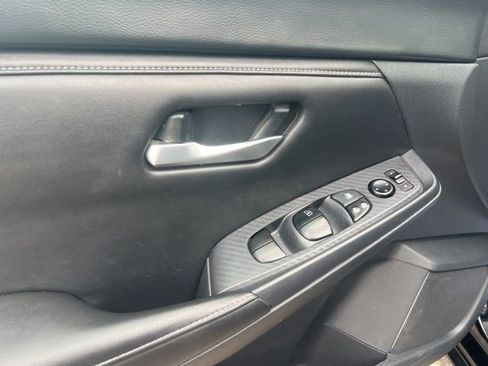 Used 2024 Nissan Sentra SV image 23