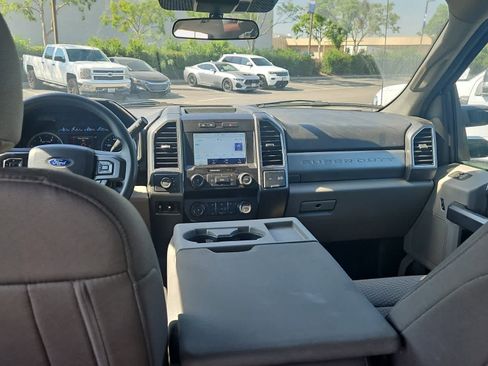 Used 2021 Ford F250 XLT image 10