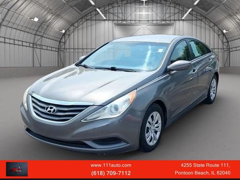 Used 2011 Hyundai Sonata GLS FWD image 1