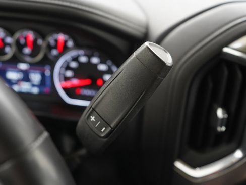 Used 2021 Chevrolet Silverado 1500 LTZ image 23