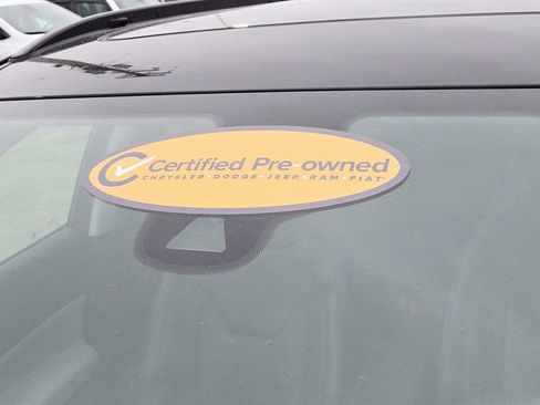 Used 2022 Jeep Compass Limited w/ Sun and Sound Group image 19