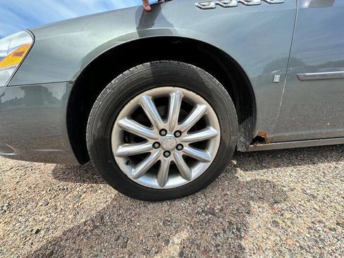 Used 2008 Buick Lucerne CXS FWD image 10
