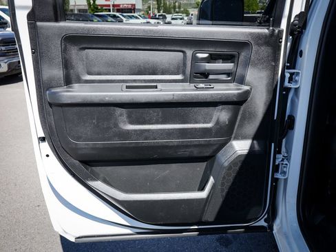 Used 2022 RAM 2500 Tradesman AWD/4WD image 32