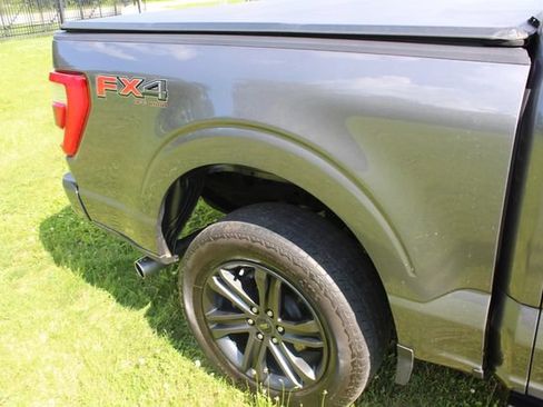 Used 2022 Ford F150 Lariat w/ Equipment Group 502A High AWD/4WD image 8