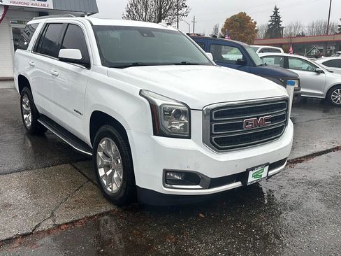 Used 2017 GMC Yukon SLT w/ Open Road Package image 4