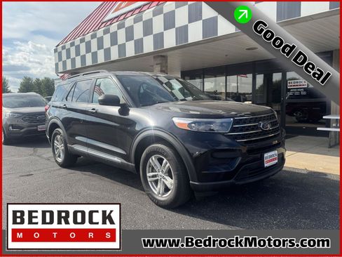 Used 2020 Ford Explorer XLT AWD/4WD image 1