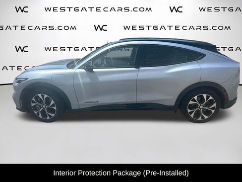 Used 2022 Ford Mustang Mach-E Premium AWD/4WD image 4