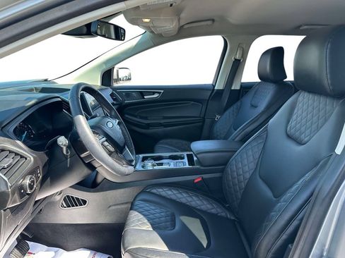 Used 2023 Ford Edge Titanium AWD/4WD image 10