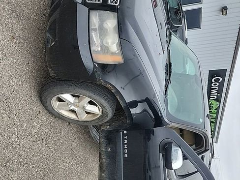Used 2007 Chevrolet Tahoe LTZ w/ LTZ Preferred Equipment Group AWD/4WD image 2