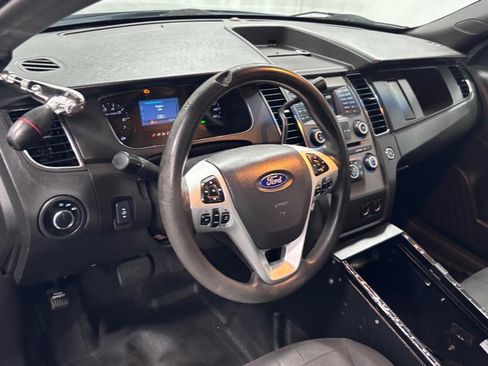 Used 2016 Ford Taurus Police Interceptor FWD image 9