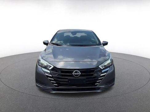 Used 2025 Nissan Versa SV FWD image 4