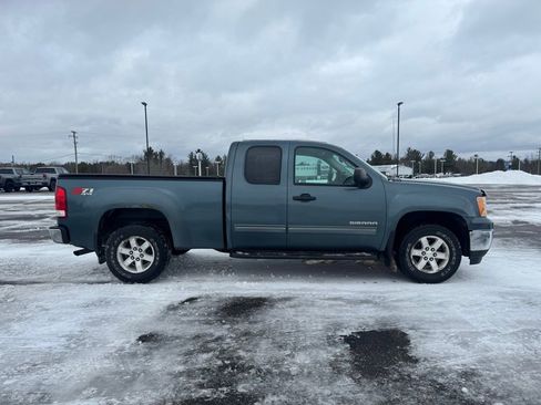 Used 2013 GMC Sierra 1500 SLE w/ Power Tech Package image 9
