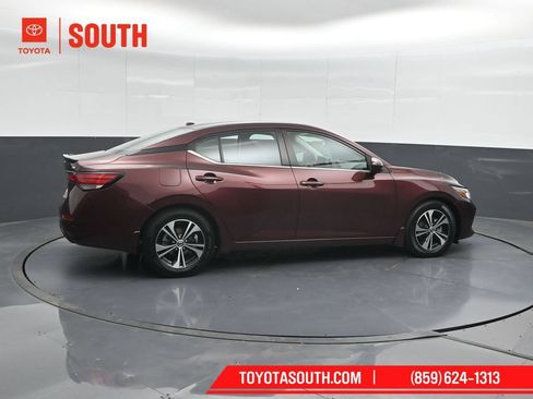Used 2021 Nissan Sentra SV FWD image 3