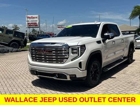 Used 2024 GMC Sierra 1500 Denali w/ Technology Package AWD/4WD image 3